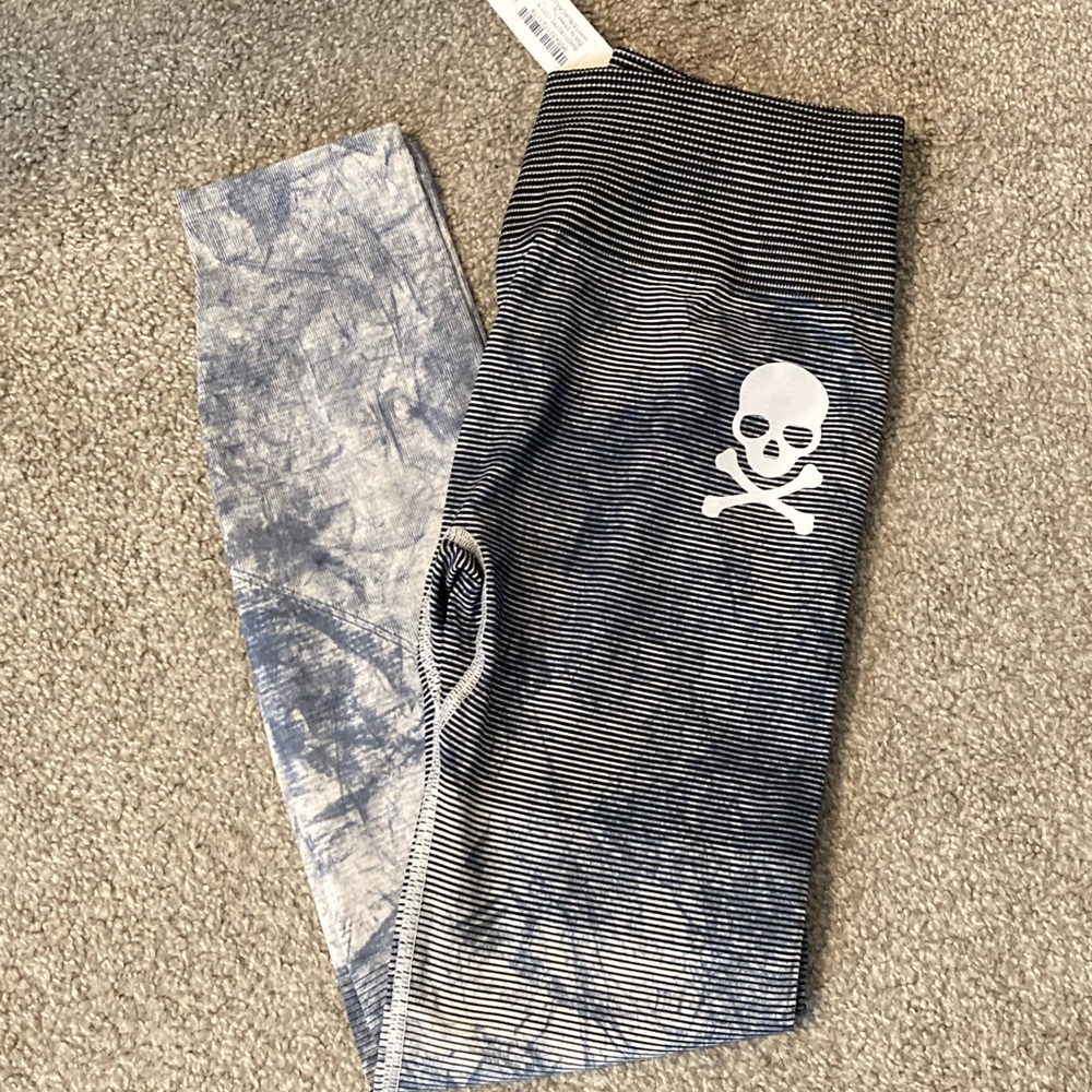 Lululemon NWT SoulCycle Ebb to Street Tight Chalk Wash Size 8